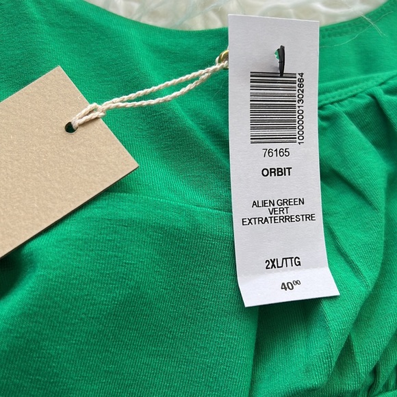 Aritzia crop top size 2XL - Picture 3 of 4